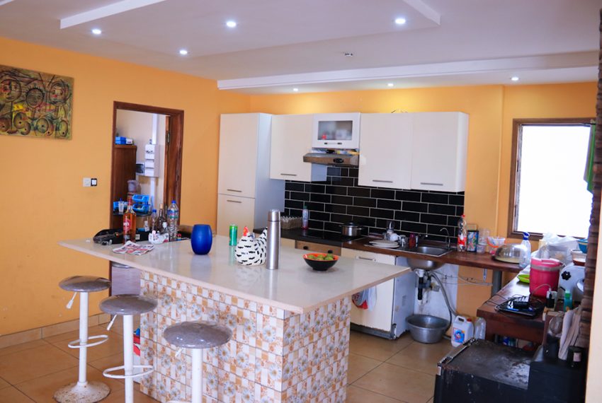 VILLA A VENDRE A BAGUIDA PROCHE CENTRE AERE BCEAOA LOME TOGO 11