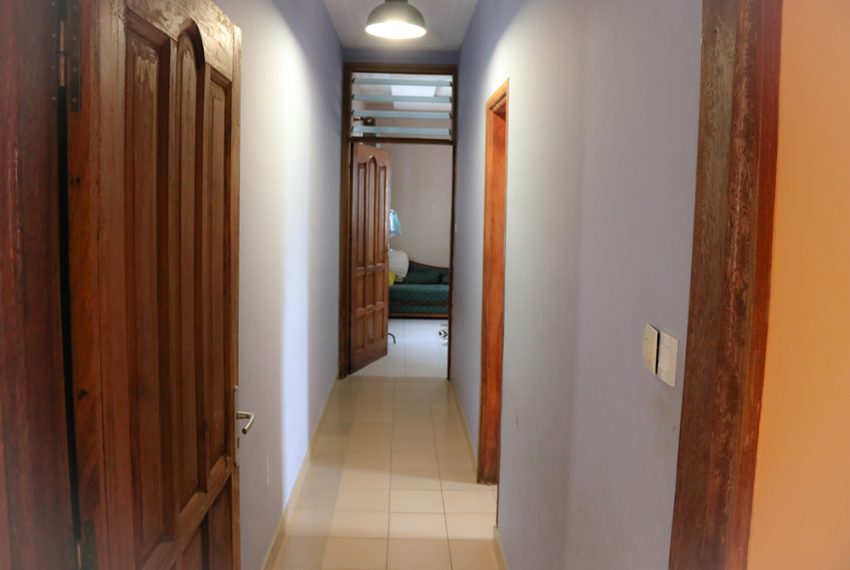 VILLA A VENDRE A BAGUIDA PROCHE CENTRE AERE BCEAOA LOME TOGO 12