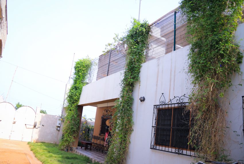 VILLA A VENDRE A BAGUIDA PROCHE CENTRE AERE BCEAOA LOME TOGO 4