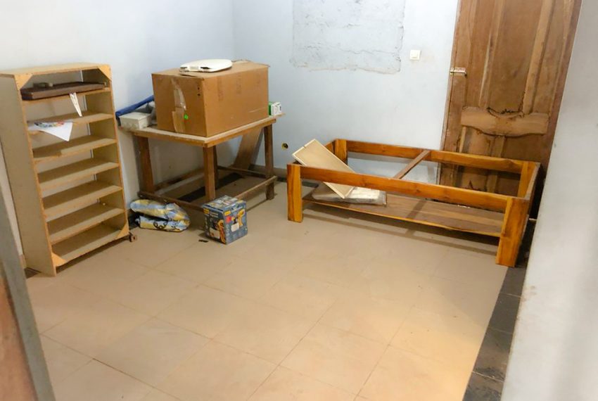 Villa à vendre a apéssito route mission tové légbassito 20