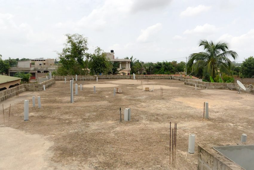 Villa à vendre a apéssito route mission tové légbassito 25