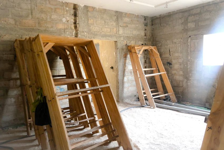 Villa inachévée à vendre à Tokoin Wuiti 6