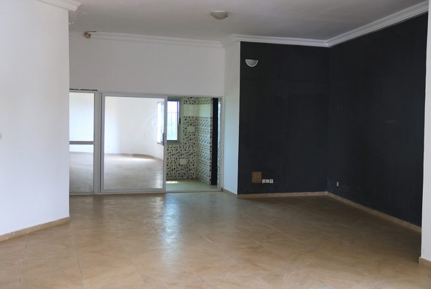 Villa à louer à Djidjolé Lomé Togo 18